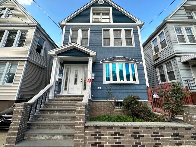 Photo - 308 Stegman Pkwy Rental