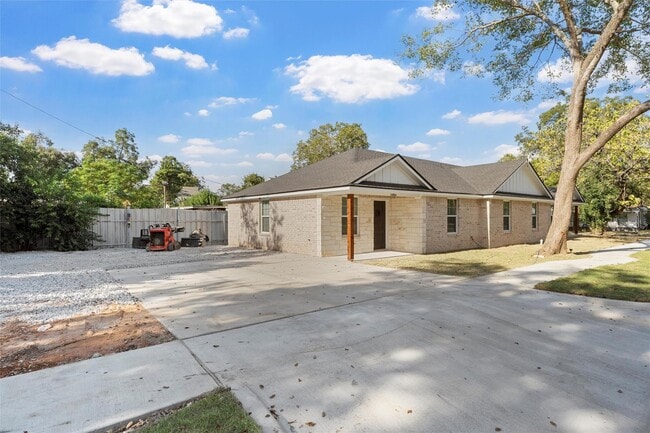 Photo - 1600 N 11th St Unidad A
