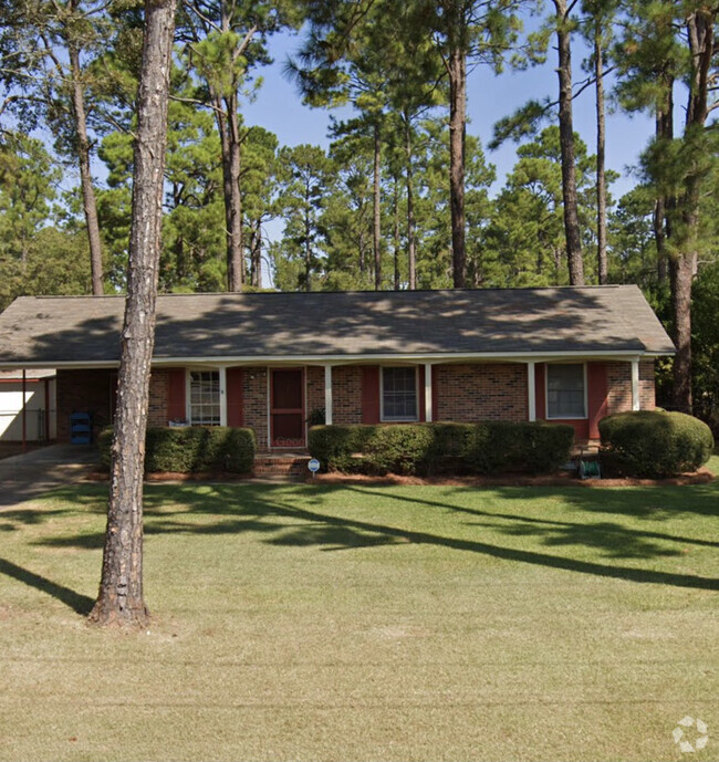 Building Photo - 1723 Gillionville Rd Rental