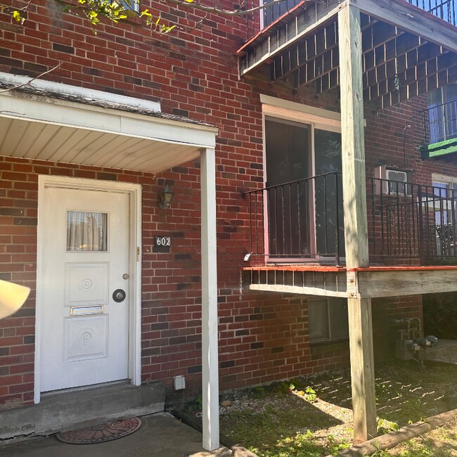 Photo - 602 Yeadon Ave Unit 1st Floor