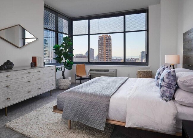 Photo - 427 Washington Blvd Unit 1-1