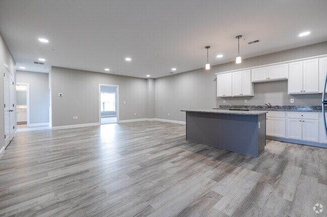 2BR, 2BA - 1,250SF - Kitchen/Dining Room - CARLS CORNER RESIDENTIAL