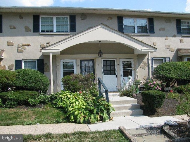 Photo - 14 Wexford Dr Condo