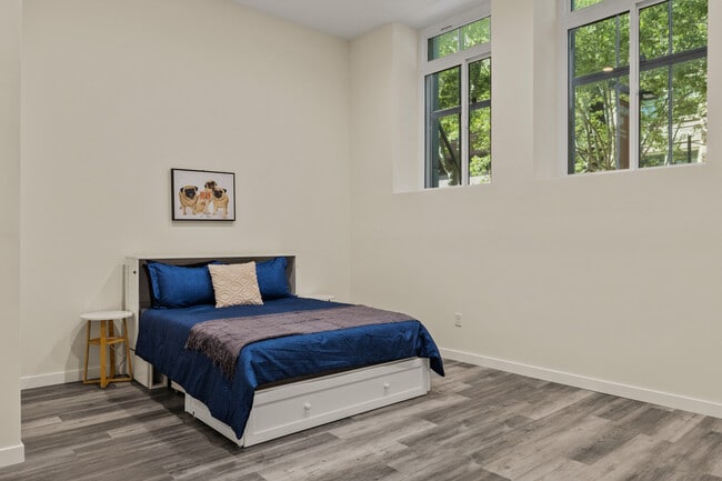 Photo - The Kress Royal