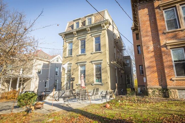 Photo - 2614 Eden Ave