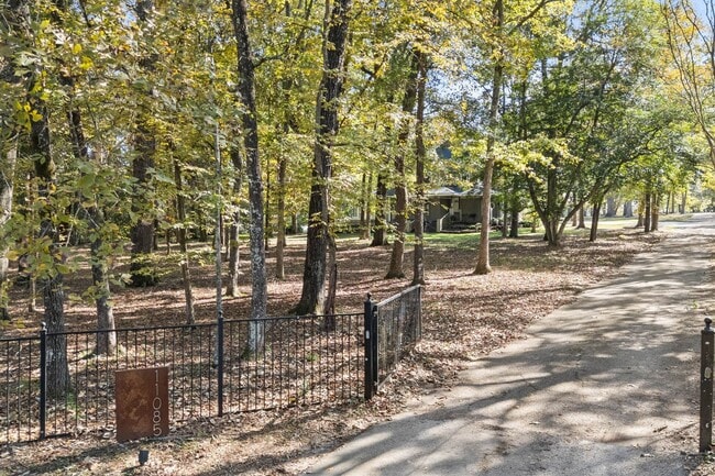 Photo - 11085 Jake Pearson Rd