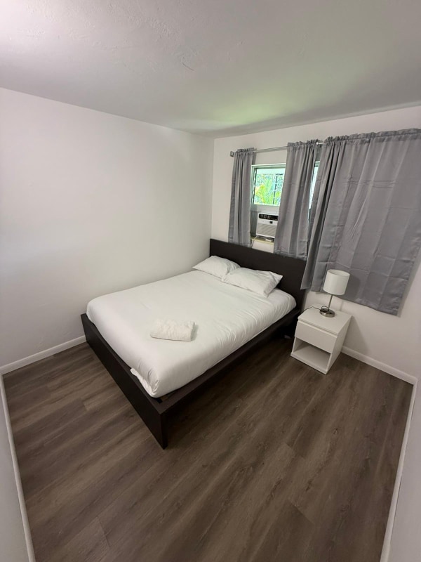 Photo - 1017 NE 14th Ave Apartment Unit 2
