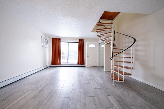 Photo - 7352 72nd Ln N