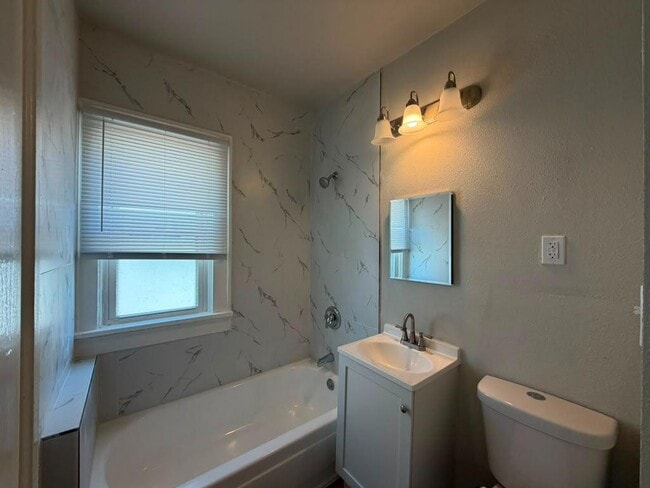 Photo - 3356 N Buffum St