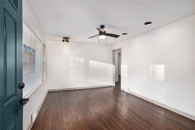 Photo - 2105 Fellowship Rd