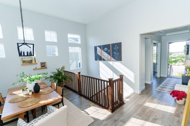 Photo - 3208 Carabiner St