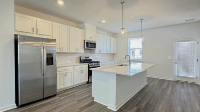 Photo - 7 Peeples Dr