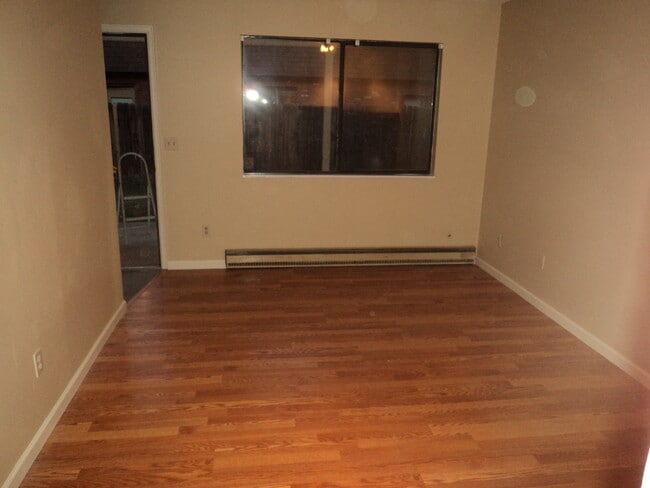 Photo - 1701 Erin Ct Unit 3