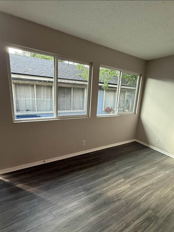 Photo - 6815 Blue Dawn Trail