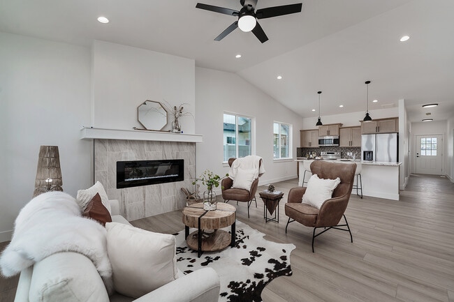 1127 Buffalo Xing Dr Unit 1