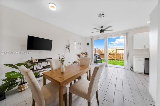 Photo - 1158 SE 23rd Ave