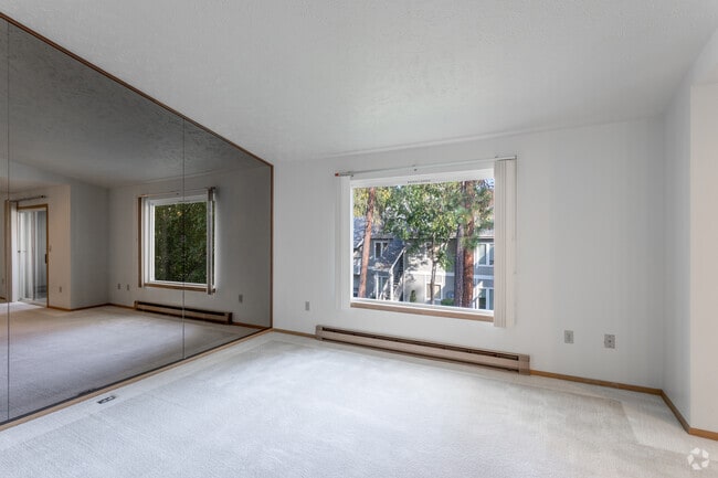 2BR, 1BA - 902 SF - Cedar Forest Estates
