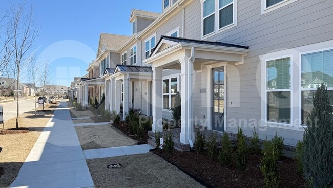 Photo - 9443 Speaker Dr