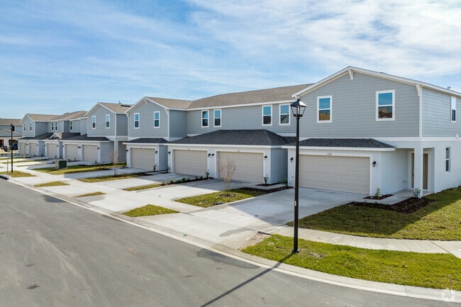 1361 Simmons Rd Kissimmee, FL, 34744