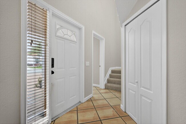 Photo - 131 Island Way