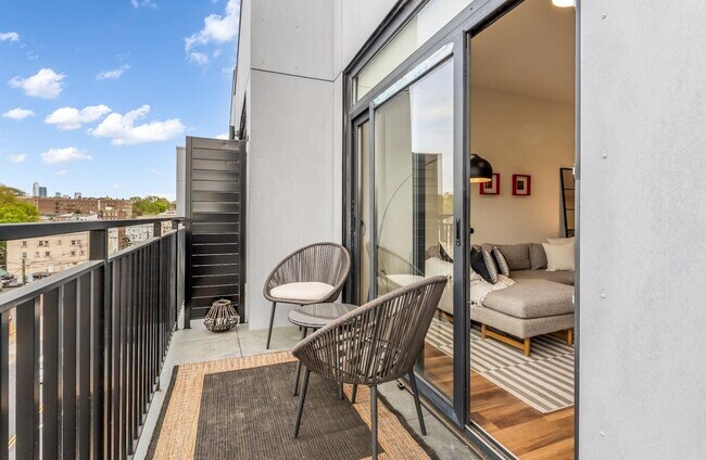 Photo - 857 COMMUNIPAW Ave Unidad 205