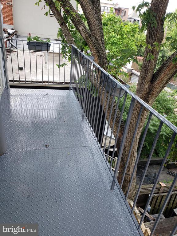 Photo - 1503 Swann St NW