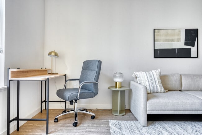 Photo - 650 E Capitol Ave Unidad FL2-ID2022