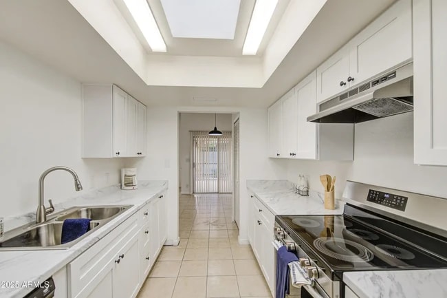 Building Photo - 712 S Lebanon Ln Unit UniversityShadows