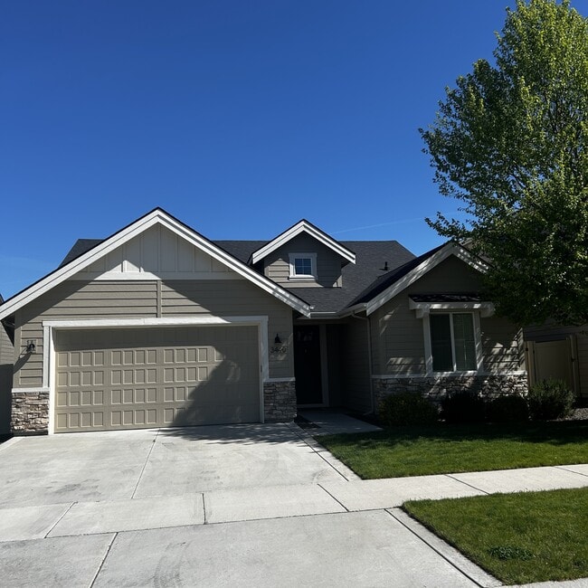Photo - 3440 E Girdner Dr