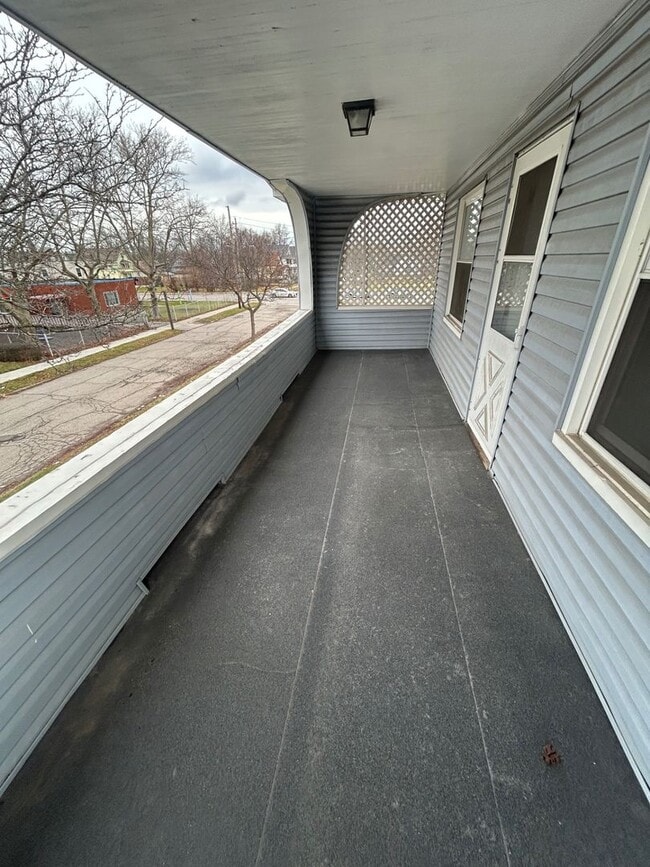 4067 E 143rd St Unidad UP