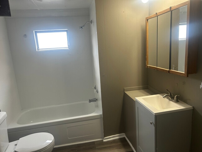 Photo - 6408 Kennedy Ave