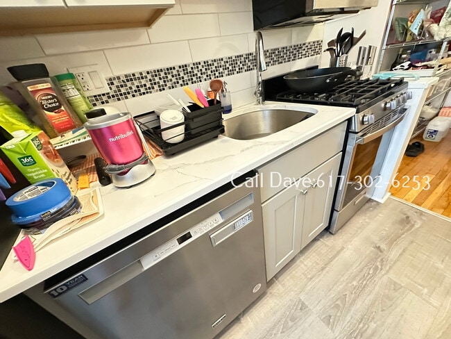 Photo - 7 Carol Ave Unidad 7