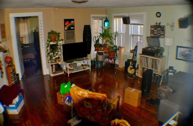 Photo - 1215 Tennessee St