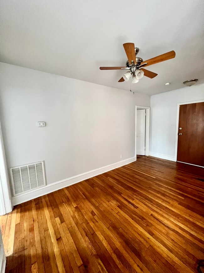 Photo - 1106 Franklin St