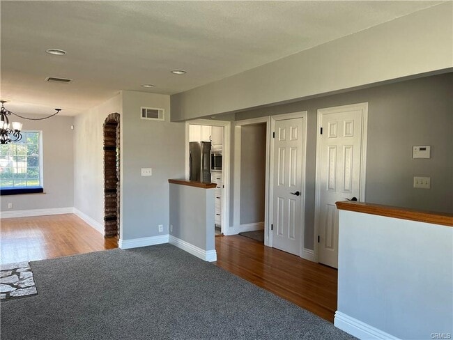 Photo - 800 N Tropicana Way