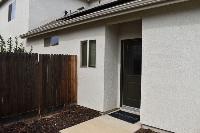 Photo - 3751 De Soto Way