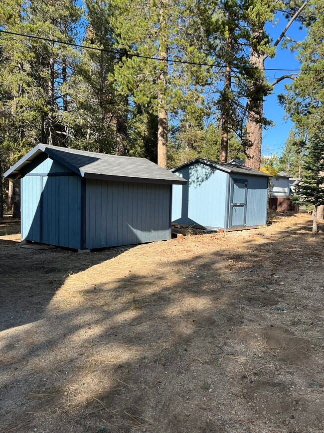 Photo - 1079 Modoc Way