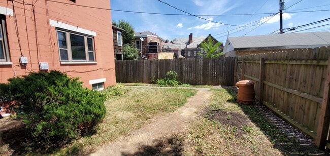 Photo - 53 W 5th Ave Unit 53