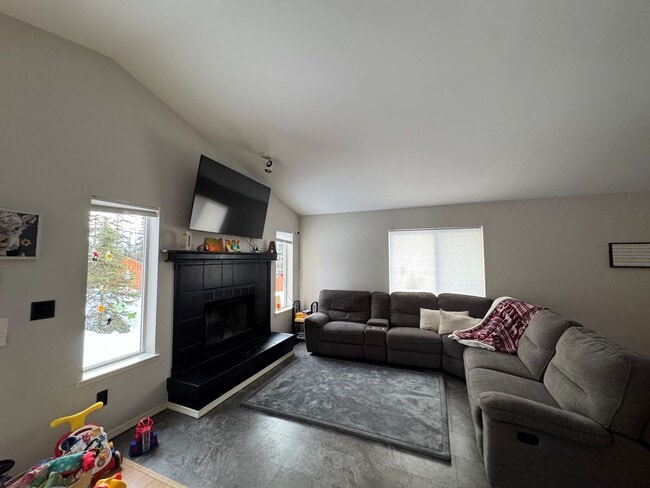 Photo - 19448 Highland Ridge Dr