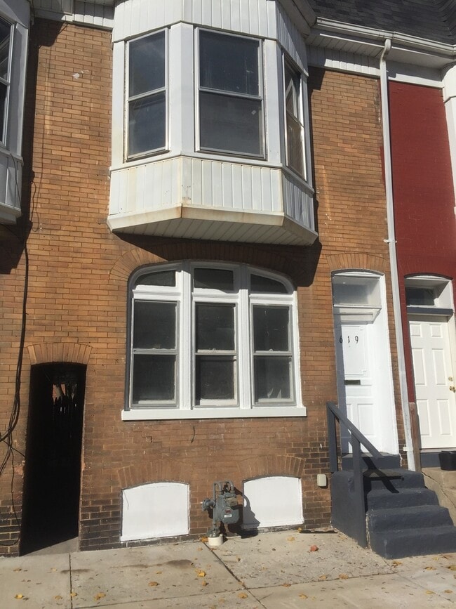 Photo - 5 Bedroom Home For Rent! York City SD