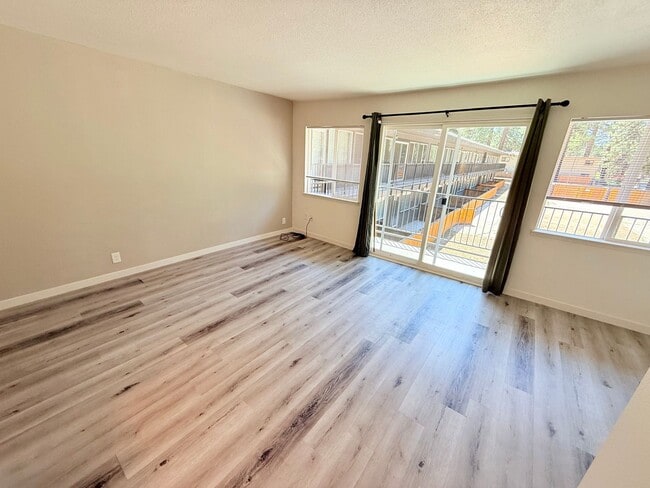 Photo - Pet friendly 1 bed apartment in South Lake Tahoe Unidad 23