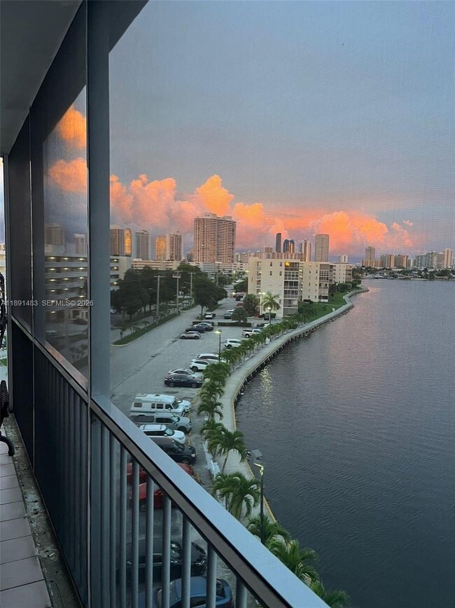 Photo - 2910 Point E Dr Unit M601