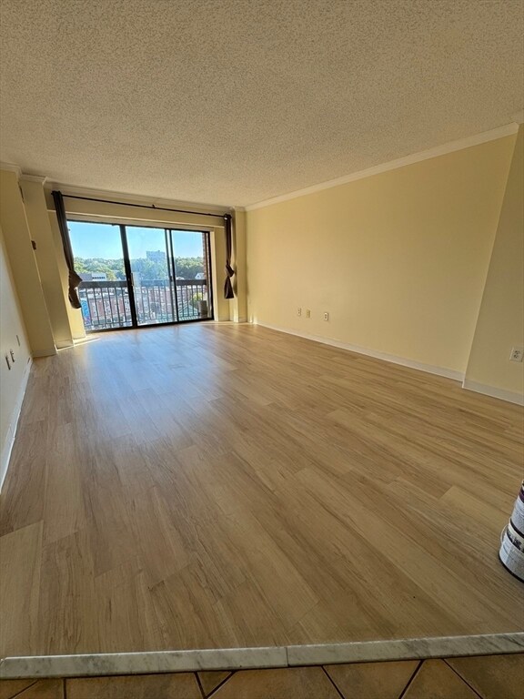Building Photo - 15 N Beacon St Unit 905 Rental