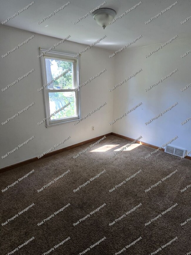 Photo - Two Bedroom Ranch