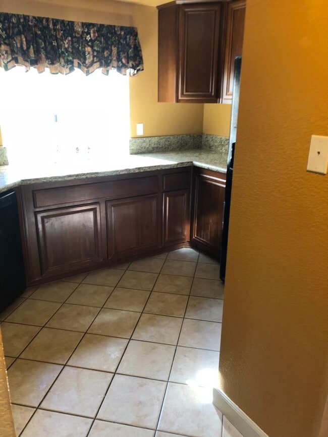 Photo - 2 Bed, 2.5 Bath Two-Story Condo with Garage