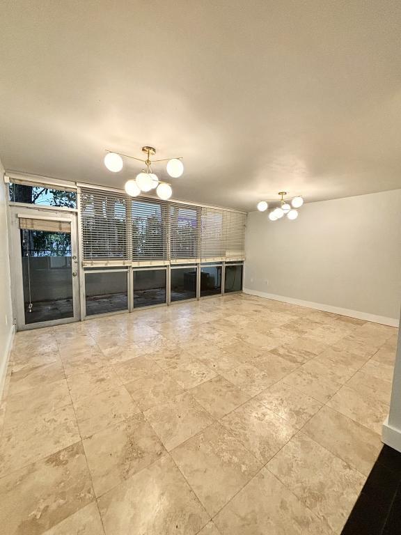 Photo - 2666 Tigertail Ave