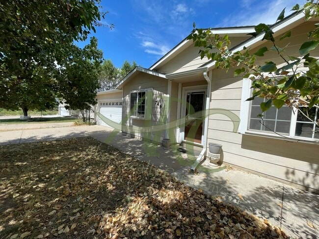 Photo - 746 S Legend Ln