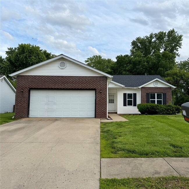 Building Photo - 1319 Terrace Green Ln