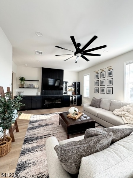 Photo - 335 Hackensack St