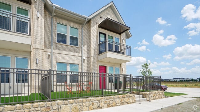 Building Photo - Village at Lexington Ranch Rental